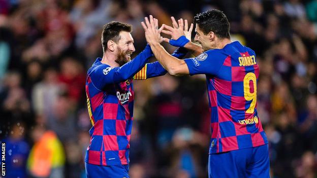 Mắc COVID-19, Suarez bỏ lỡ trận đại chiến với Messi