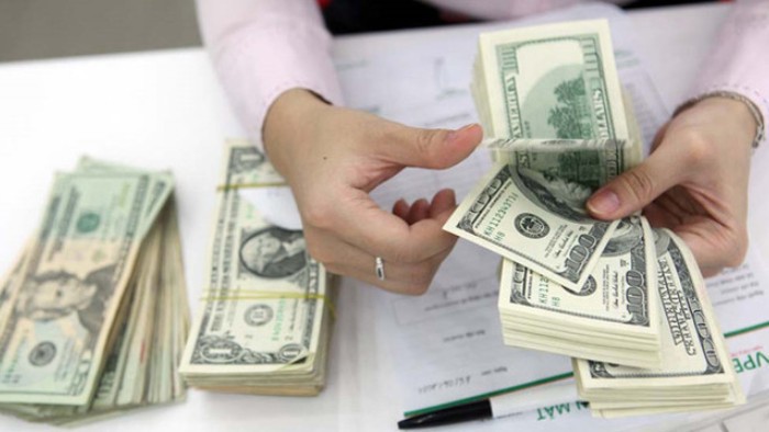 Ngân hàng Nhà nước giảm mạnh giá mua vào USD