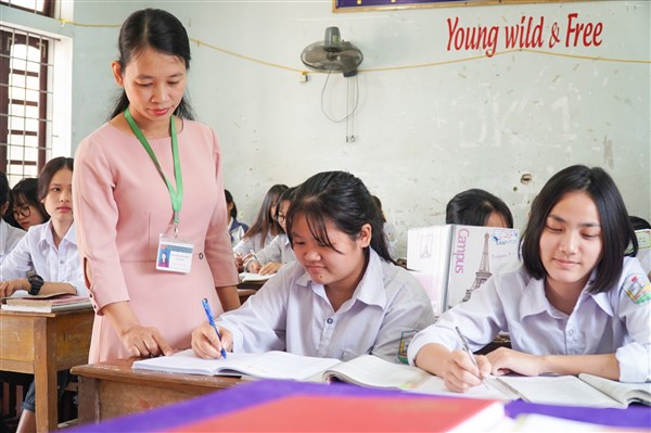 Những thủ khoa “vươn lên” từ lũ
