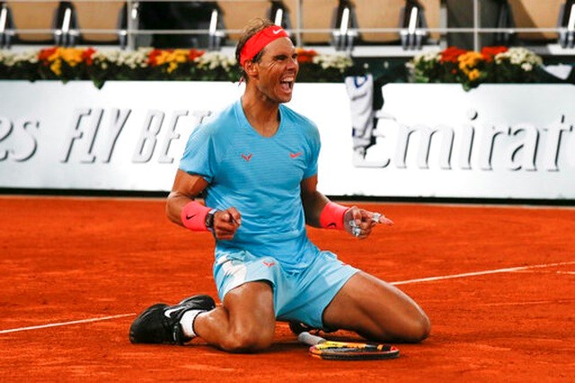 Rafael Nadal lần thứ 13 vô địch Roland Garros