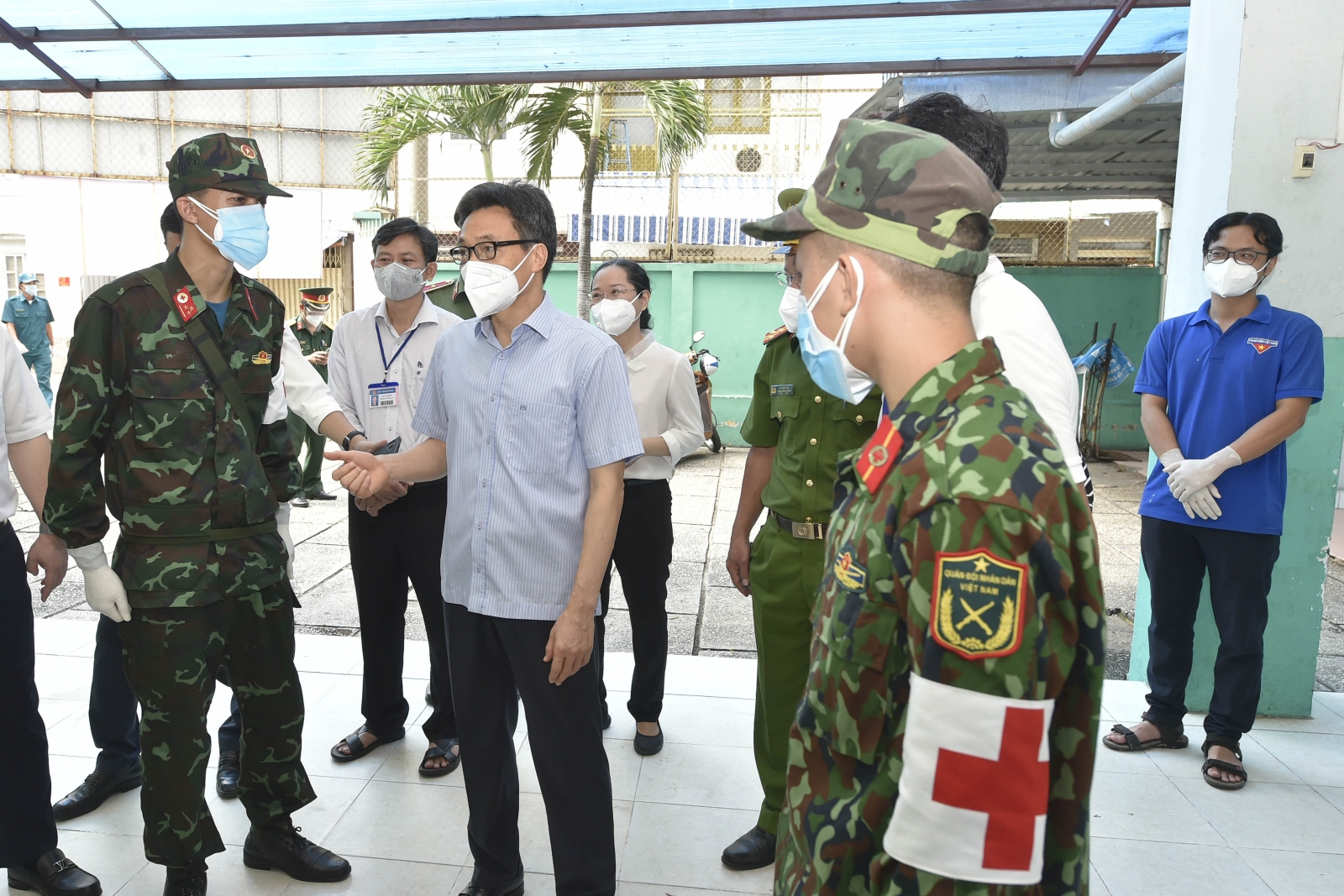 Không được để tình trạng giãn cách xã hội “nghiêm những ngày đầu sau đó lại lỏng dần”