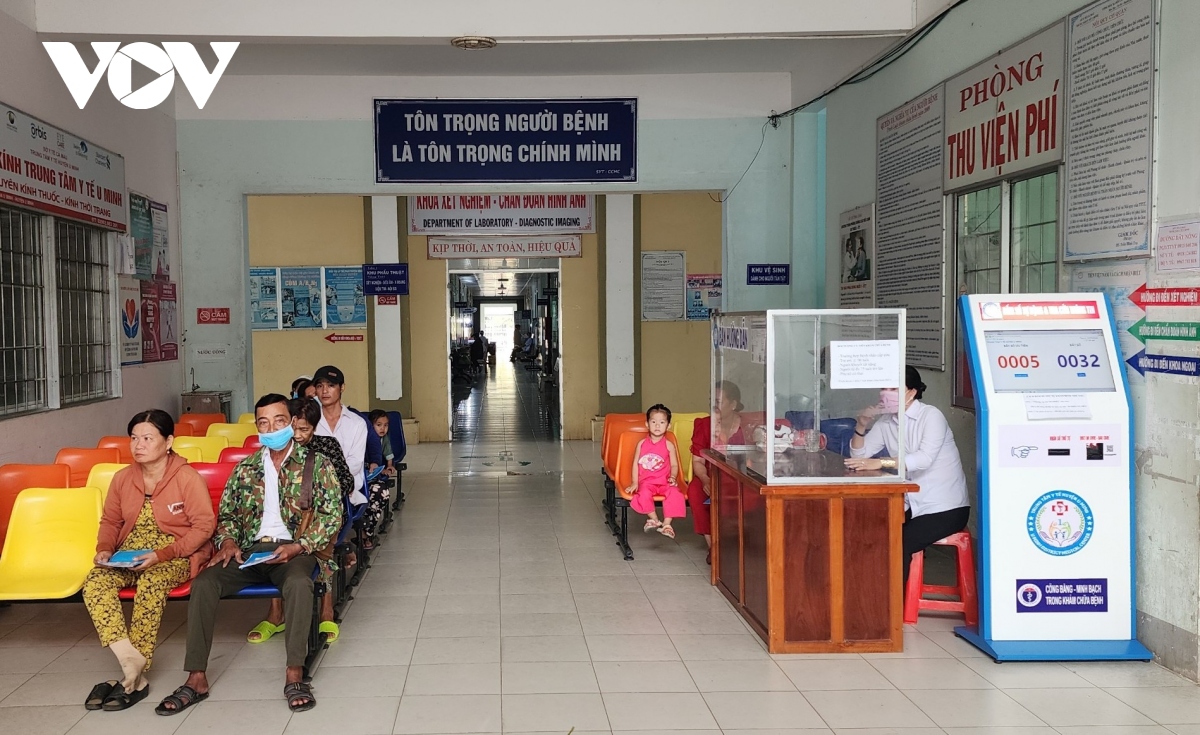 Cà Mau: Sáng khám thai, chiều thai phụ sinh rớt, em bé tử vong