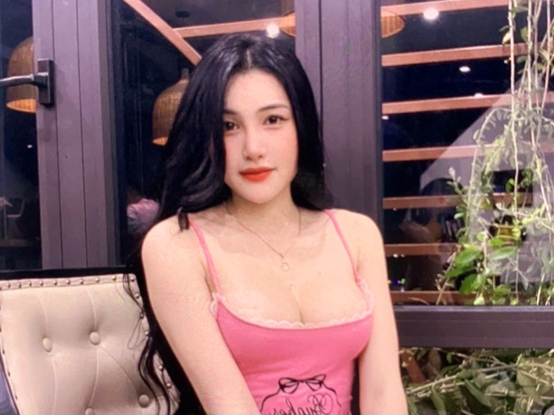 "Kiều nữ" bị bắt quả tang tàng trữ hàng trăm viên ma túy tổng hợp
