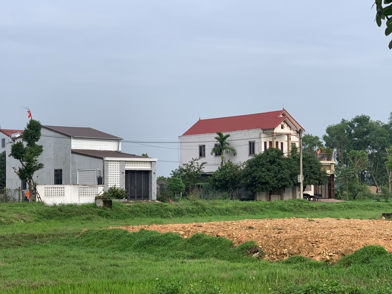 Hà Tĩnh: Sai phạm trong quản lý đất đai, hàng loạt cán bộ bị xử lý trách nhiệm