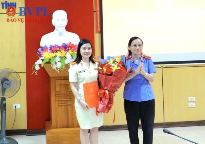 VKSND tỉnh Hà Tĩnh có nữ Chánh Văn phòng mới