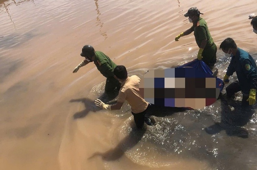 Đang đánh bắt cá, người dân bàng hoàng phát hiện thi thể nữ giới trên sông Hiếu