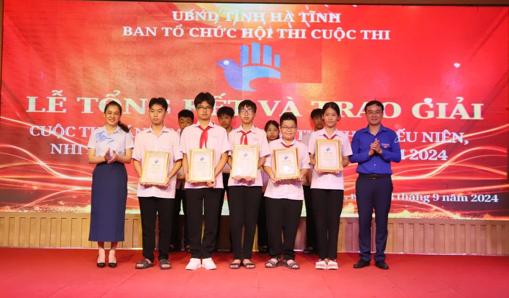 Trao thưởng 24 giải pháp tại cuộc thi sáng tạo dành cho thanh thiếu niên, nhi đồng Hà Tĩnh