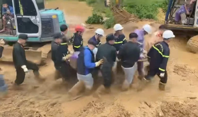 Tìm thấy thi thể thanh niên mất tích khi livestream vụ sạt lở vùi lấp nhiều nhà, xe