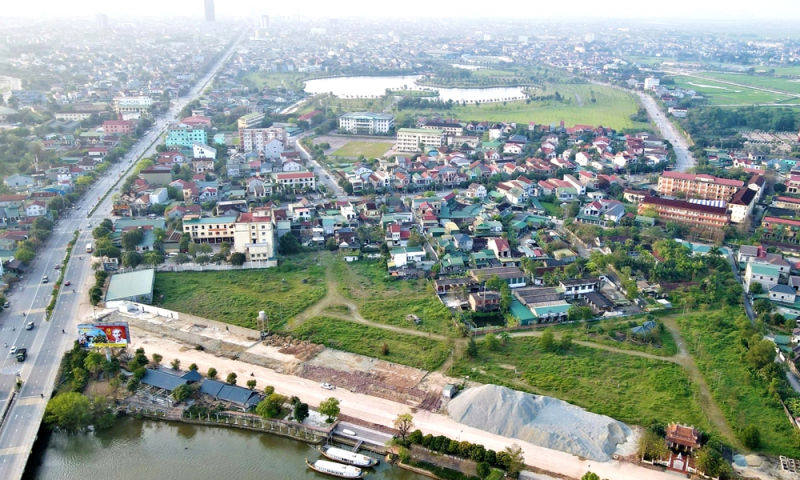 Hà Tĩnh sẽ thay thế, điều chuyển cán bộ nếu để dự án chậm tiến độ