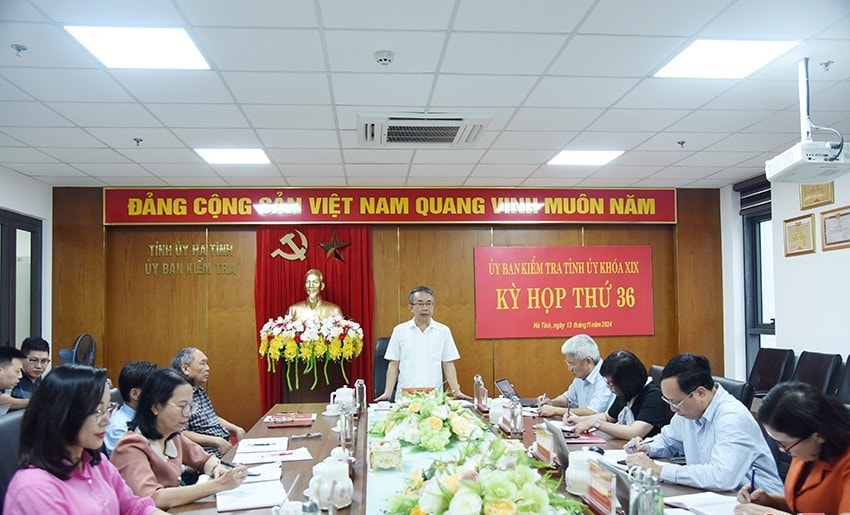 Hàng loạt cán bộ ở Hà Tĩnh bị xem xét kỷ luật