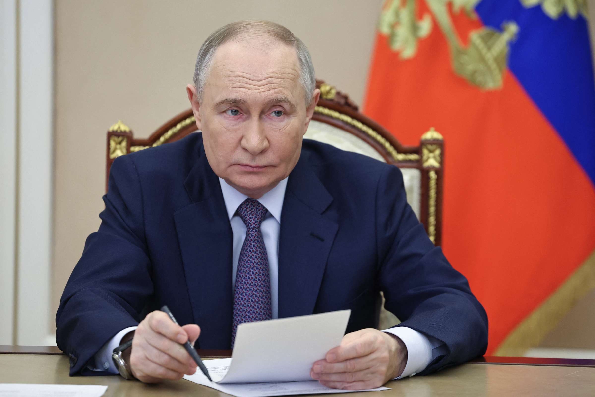 Ông Putin thề trả đũa vụ UAV tập kích thành phố Nga