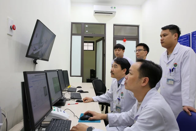 Bệnh nhân ung thư Hà Tĩnh có thêm cơ hội điều trị tại chỗ