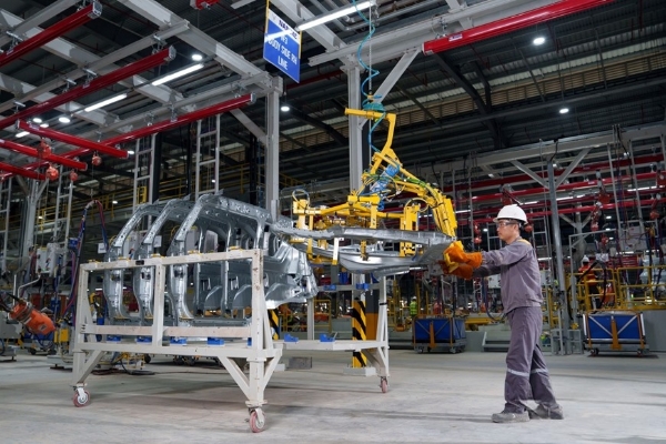 Công nghiệp Hà Tĩnh chuyển dịch mạnh sang công nghệ cao, năng lượng sạch