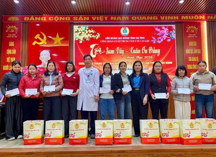 Các cấp Công đoàn Hà Tĩnh chăm lo Tết cho đoàn viên, người lao động
