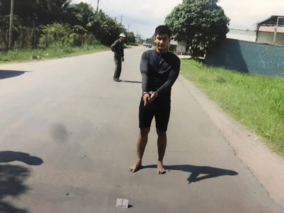 Bắt hai thanh niên cướp giật điện thoại giữa ban ngày ở Tây Ninh