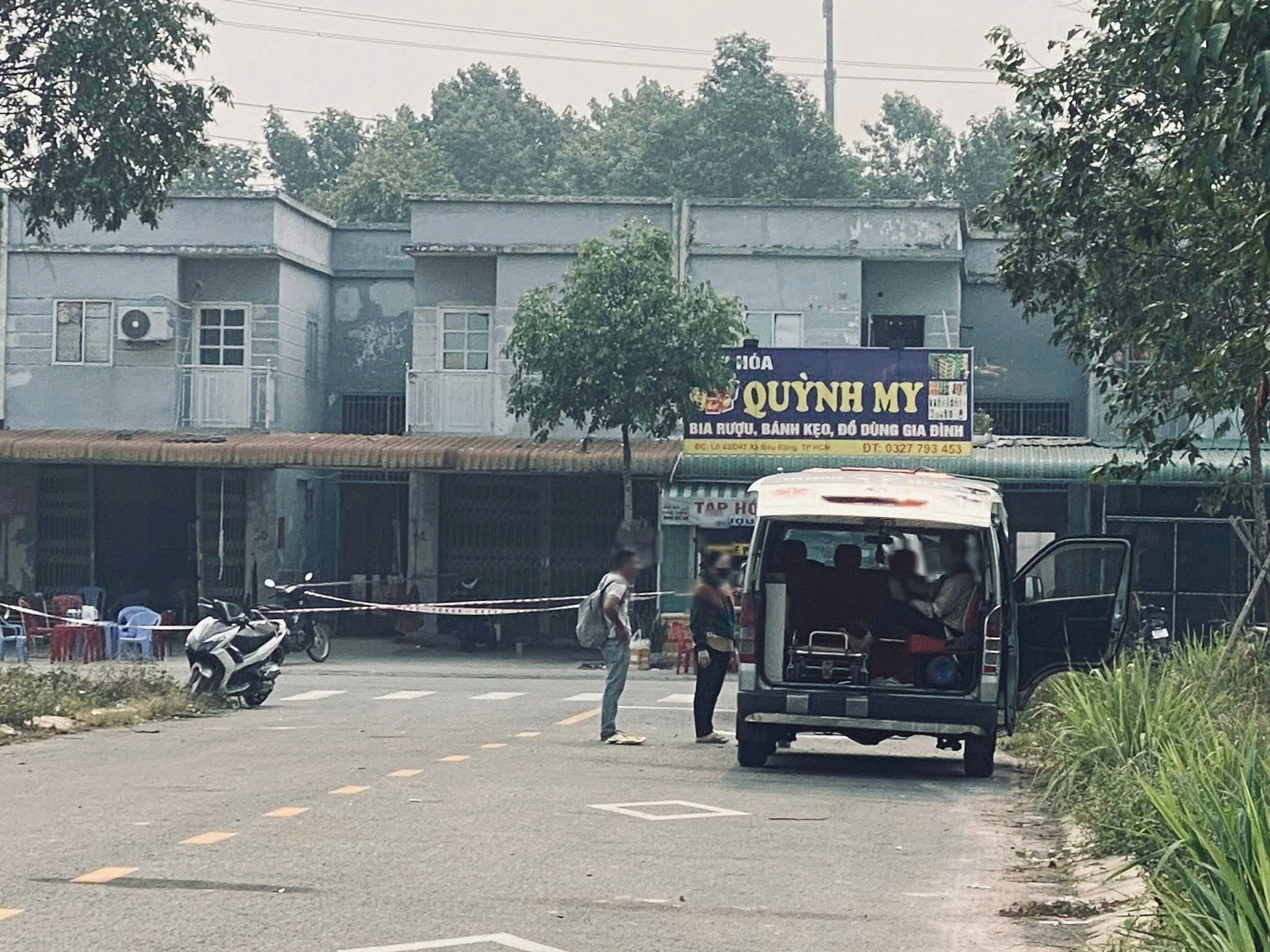Công an phong tỏa hiện trường điều tra vụ nam thanh niên tử vong trong phòng trọ