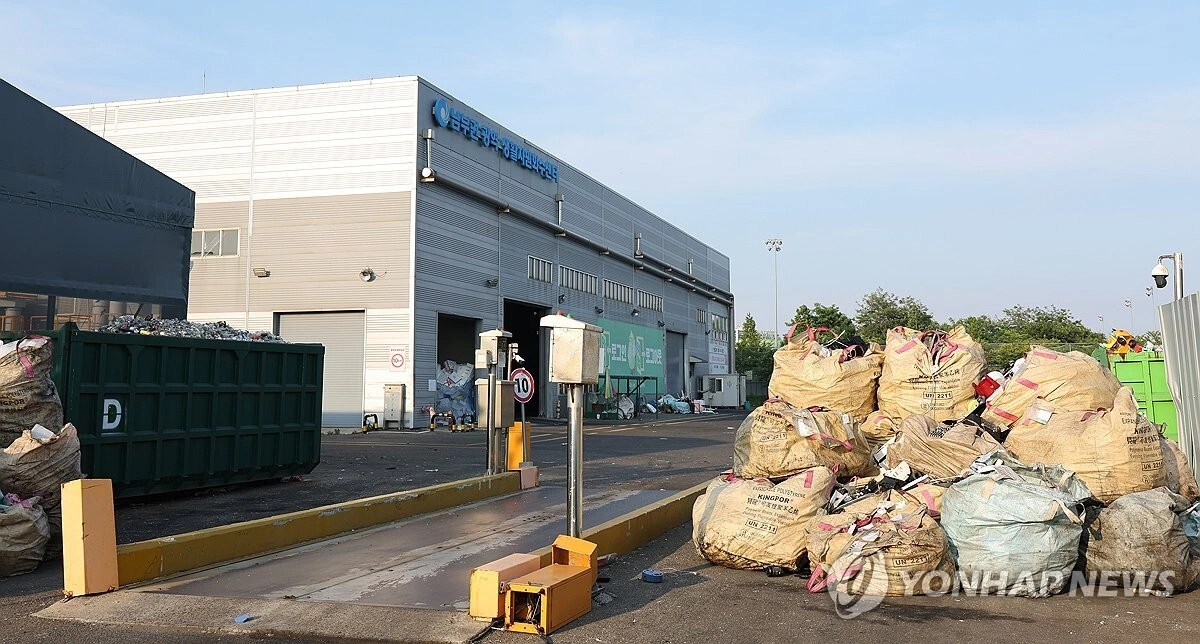 Bệnh viện Hàn Quốc bị điều tra sau vụ 'vứt chân người vào thùng rác'